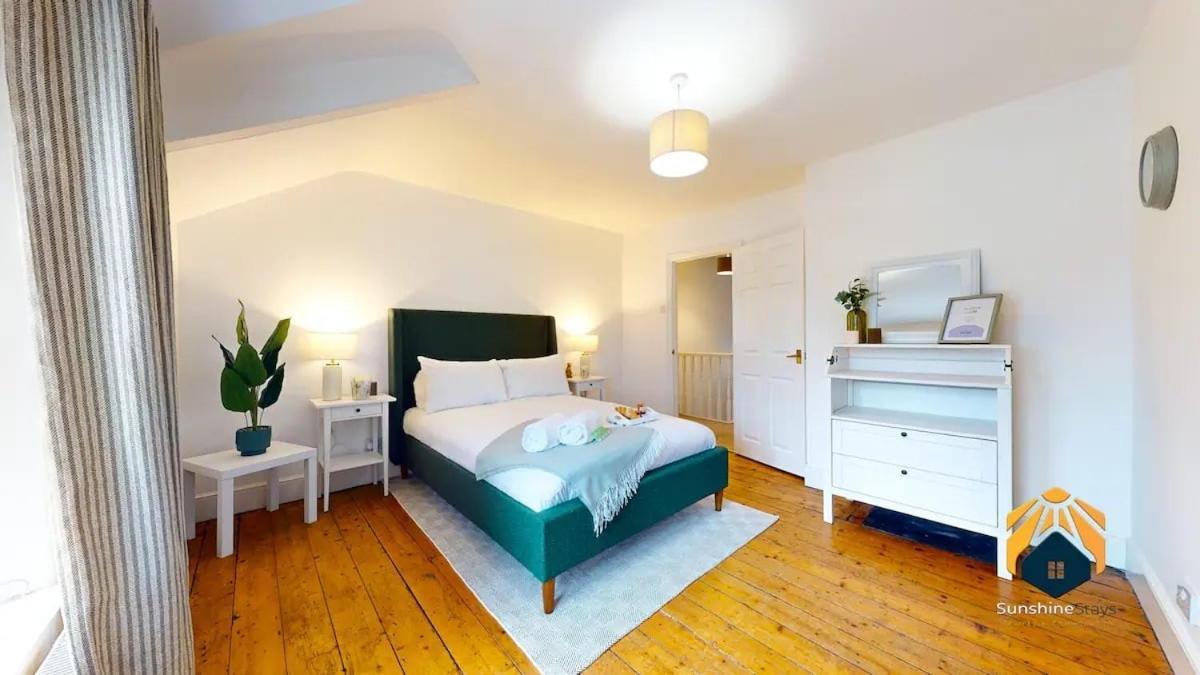 Large 2-bed In *