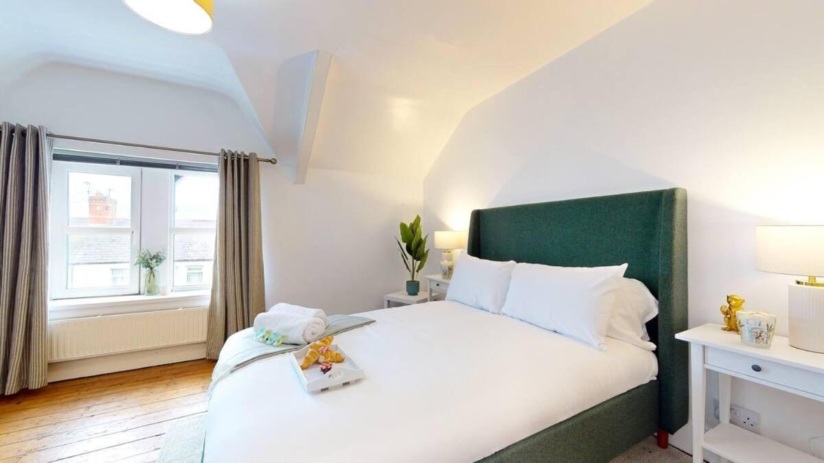 Apartment Large 2-bed In *